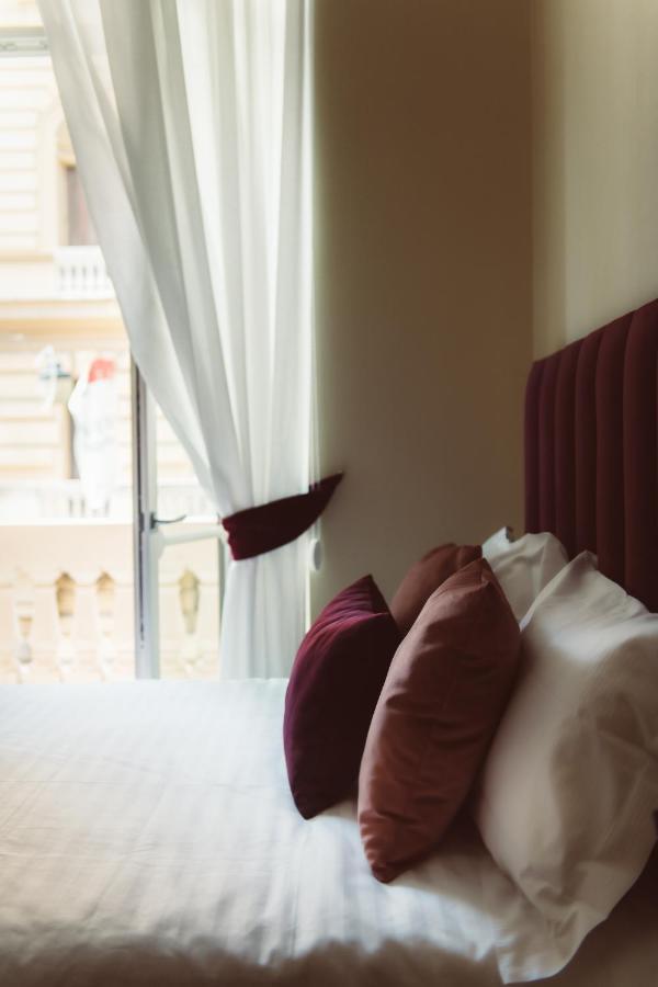 Palazzo Nana Suites & Apartments Νάπολη Εξωτερικό φωτογραφία