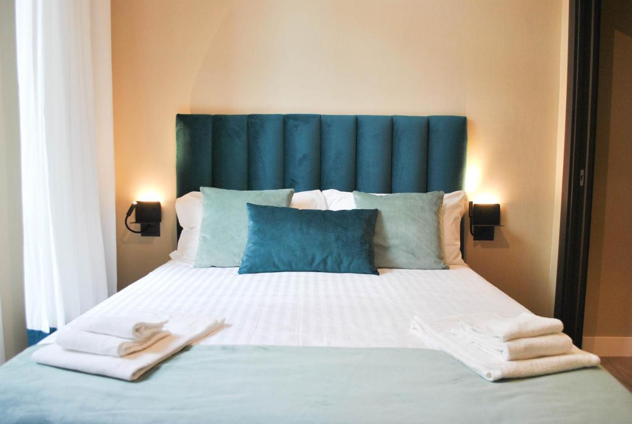 Palazzo Nana Suites & Apartments Νάπολη Εξωτερικό φωτογραφία
