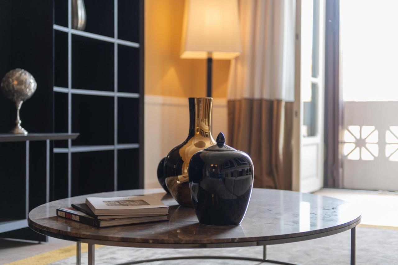 Palazzo Nana Suites & Apartments Νάπολη Εξωτερικό φωτογραφία